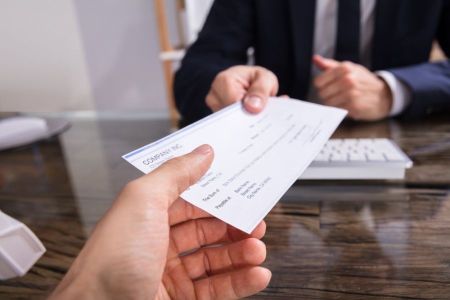 چک ضمانت بدون تاریخ چه مشکل هایی دارد ؟
