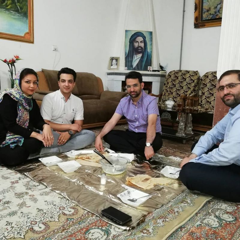 ماجرای دعوت اینستاگرامی آذری جهرمی به صرف آب دوغ خیار در گناباد