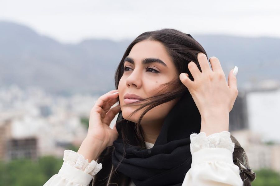 بیوگرافی و خصوصیات اخلاقی آزاده زارعی بازیگر ایرانی