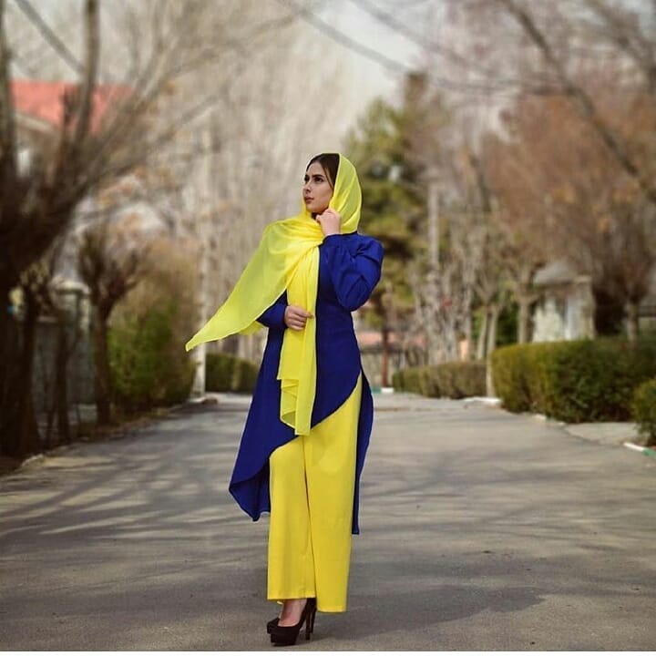 رنگ زرد نماد چیست