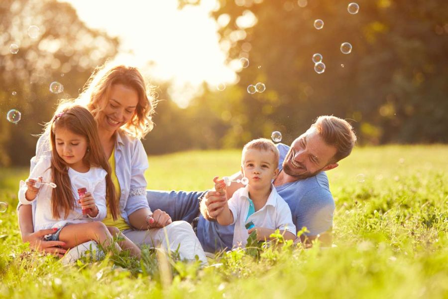آموزش هنر شاد بودن به کودکان