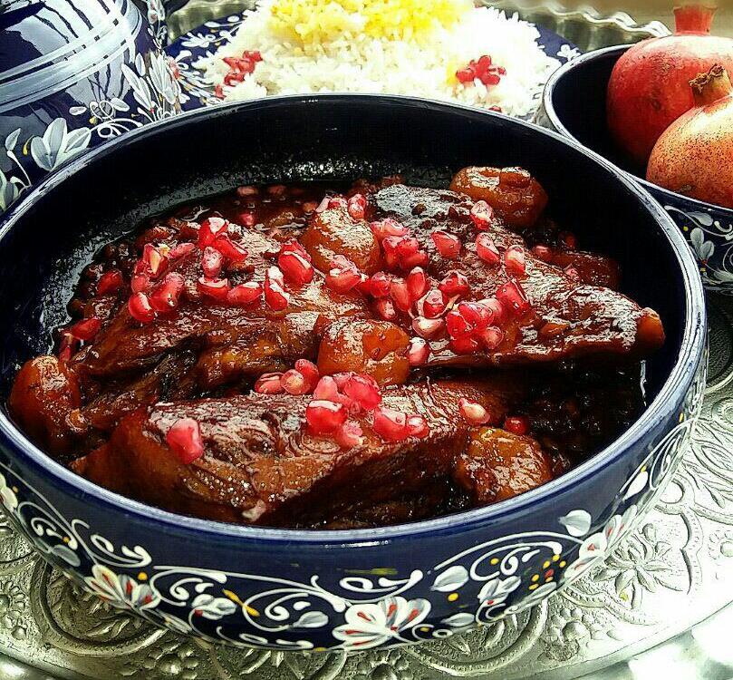 طرز تهیه غذای لذیذ و خوشمزه چلو مرغ اناری