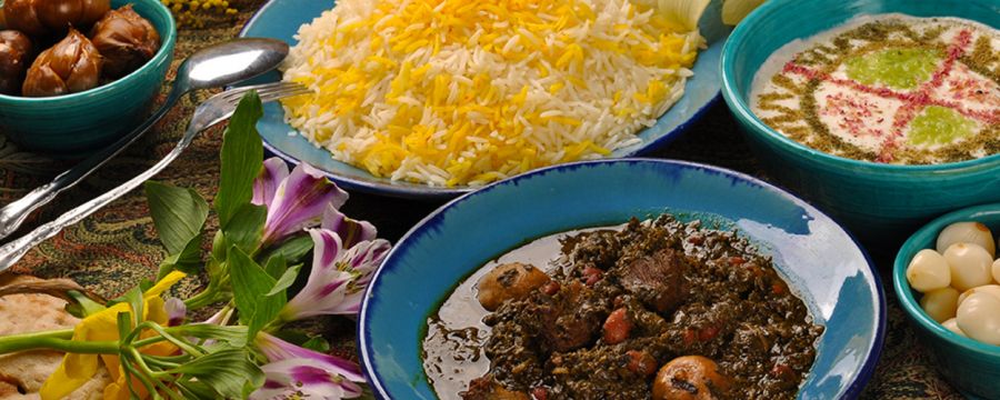 با ارزش غذایی و خواص قورمه سبزی آشنا شوید