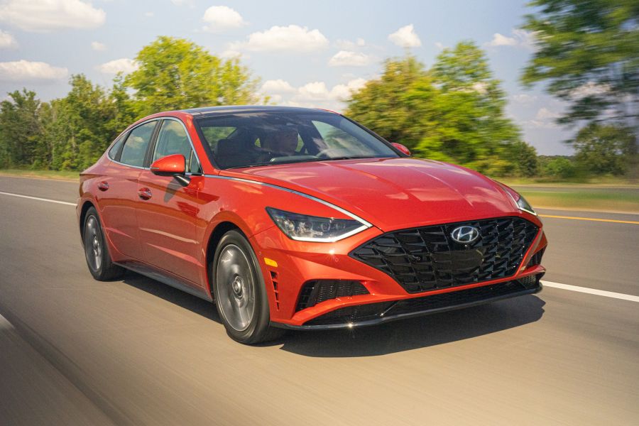 بررسی مشخصات هیوندای سوناتا هیبریدی مدل ۲۰۲۰ hyundai sonata