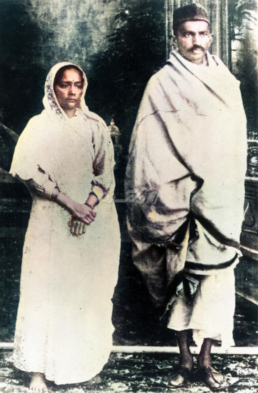 گاندی و همسرش در سال 1922