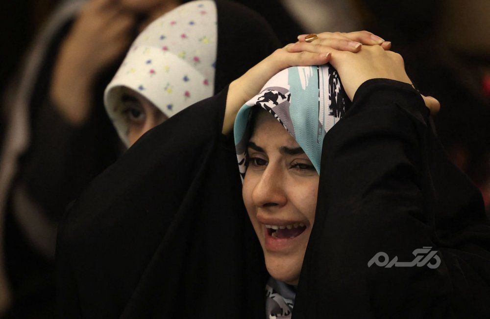 تماشای فوتبال ایران آمریکا در برج میلاد