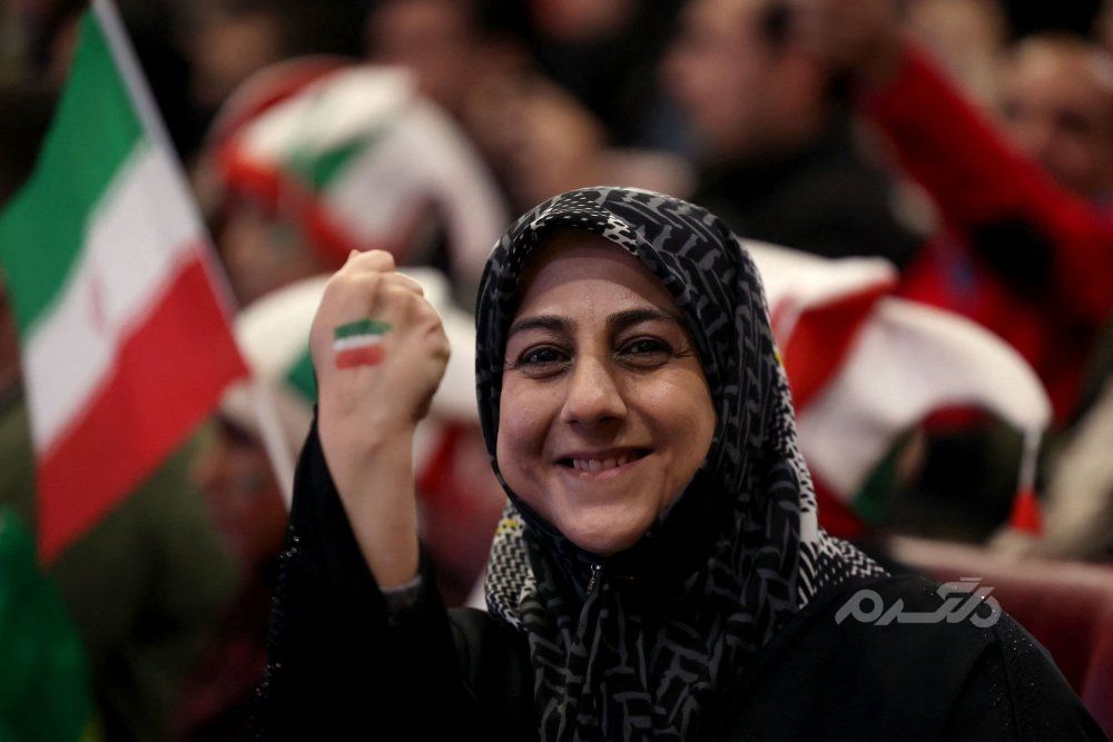 تماشای فوتبال ایران آمریکا در برج میلاد