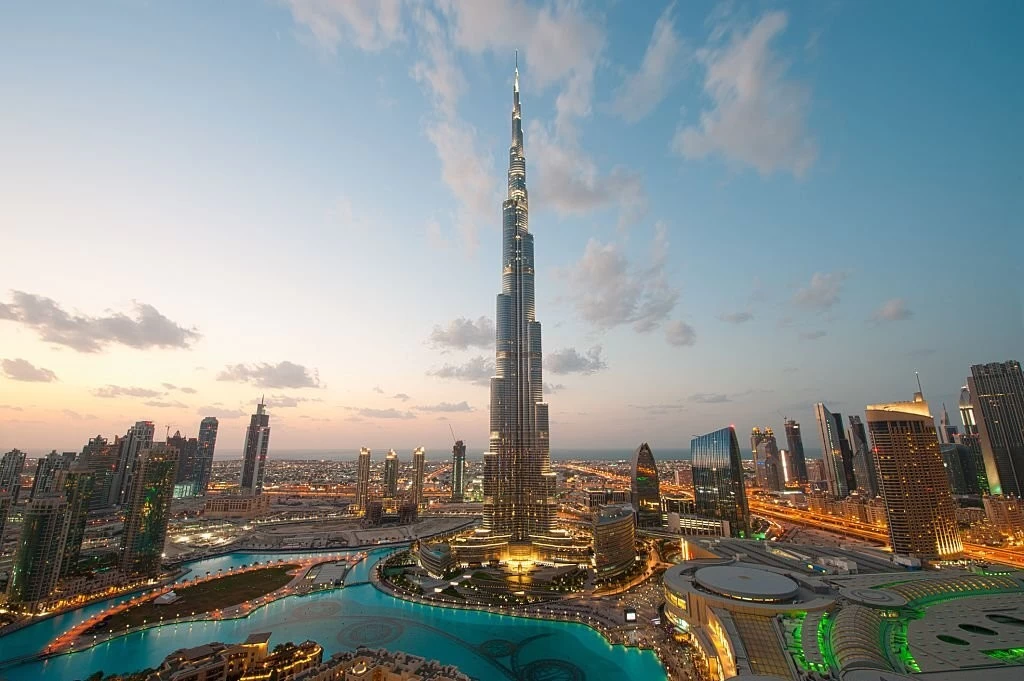 دورنمای برج خلیفه دبی