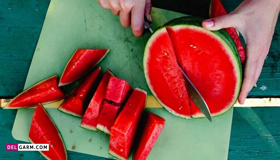20 مادهی غذایی برای پیشگیری از کمآبی بدن