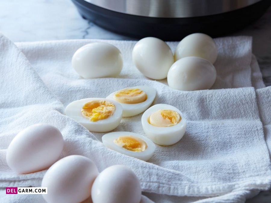 خاصیت تخم مرغ آب پز بیشتر است یا نیمرو ؟