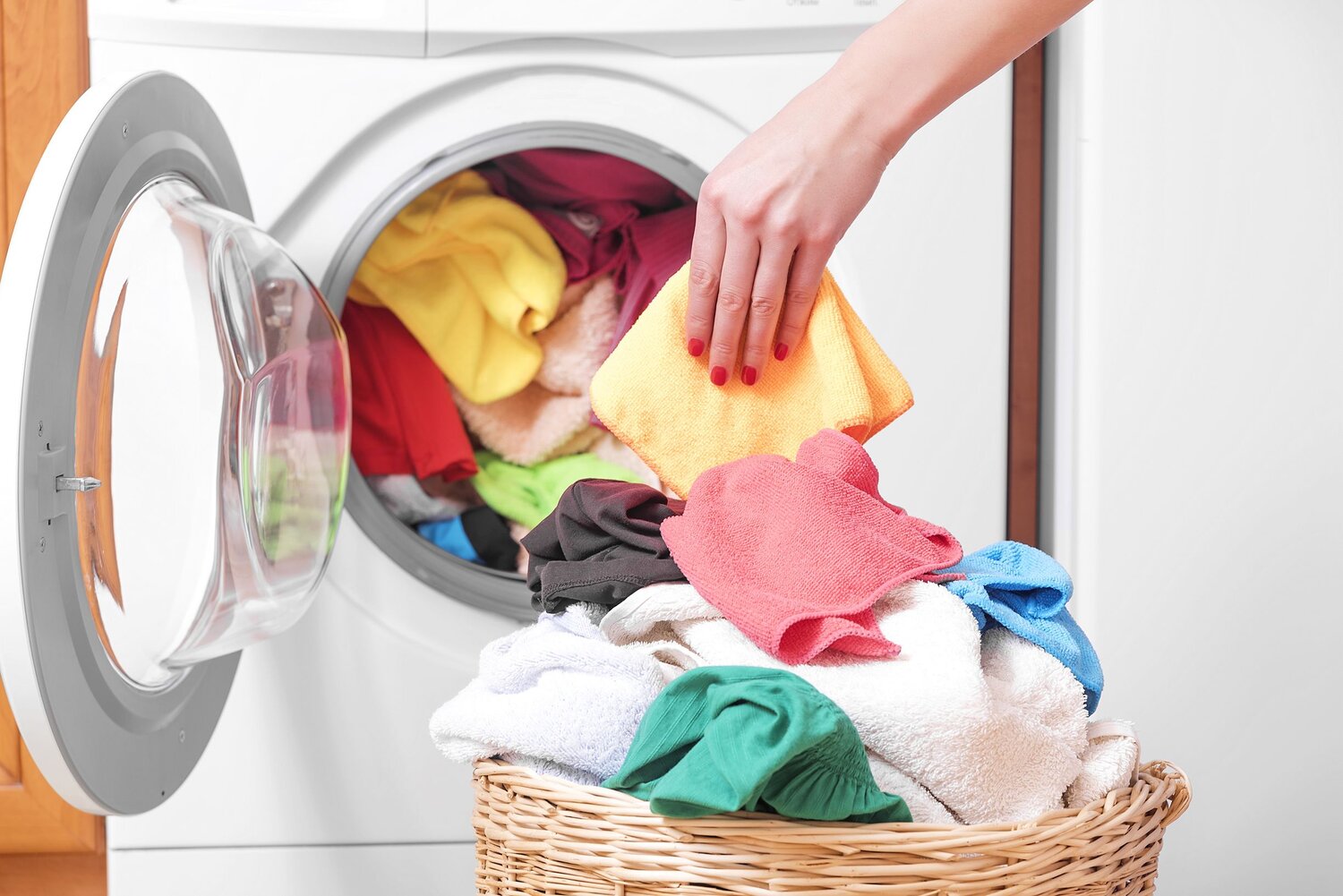 8 راهکار برای پیشگیری از چروک شدن لباس در لباسشویی