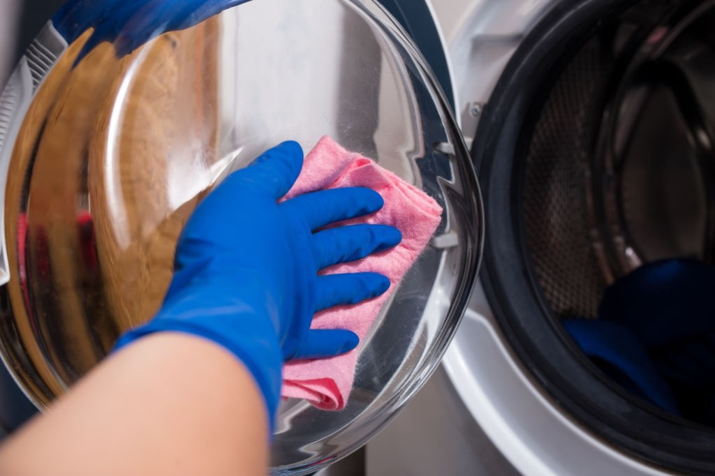 ضدعفونی و تمیز کردن ماشین لباسشویی