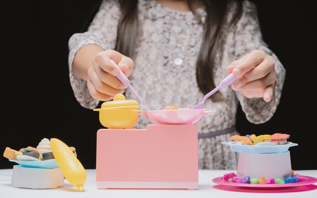 هدیه شب یلدا برای بچه ها