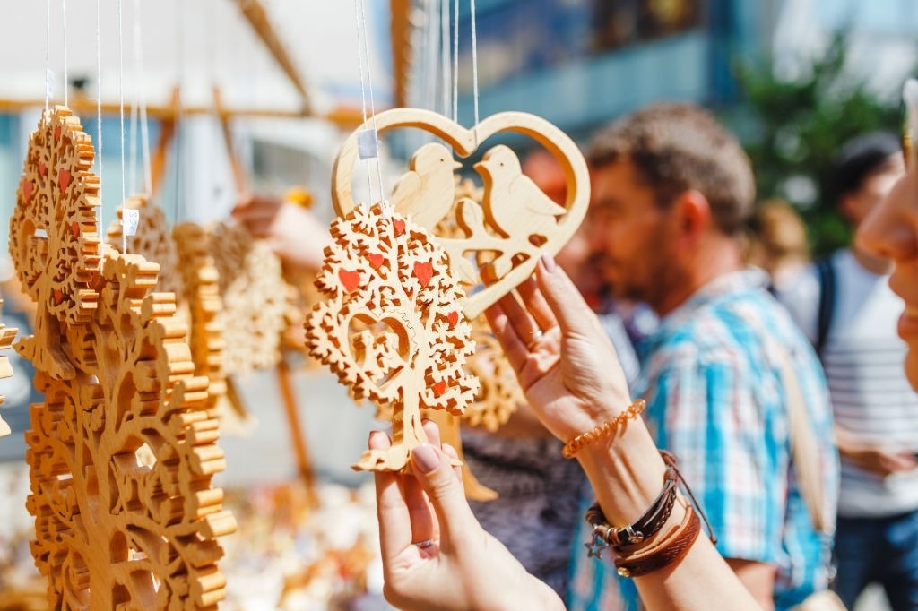هدیه شب یلدا برای زن