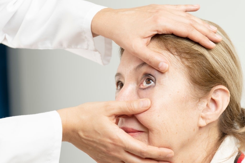ایجاد تیروئید چشمی چه دلایلی دارد؟