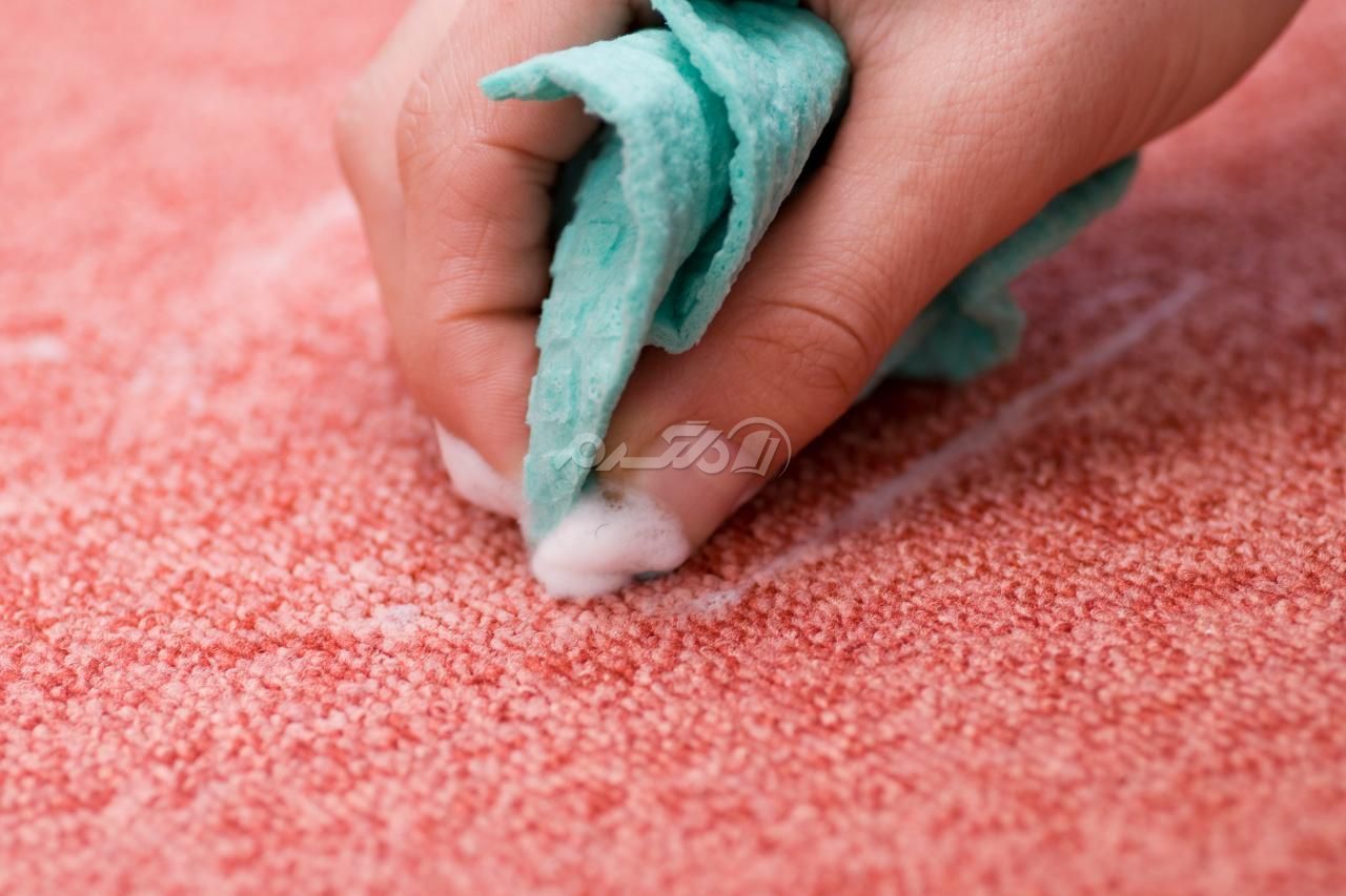 طرز شستن و تمیز کردن موکت و فرش در منزل