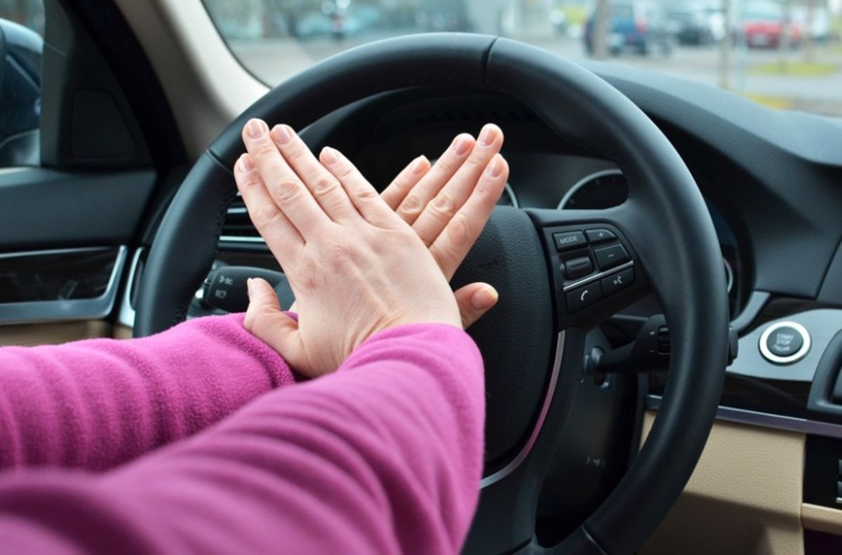Car horn بوق خودرو