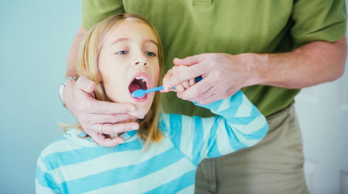 پیشگیری از سیاه شدن دندان 