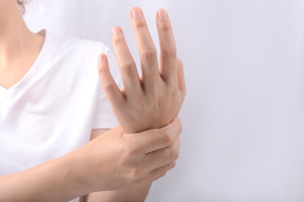 درد کف دست