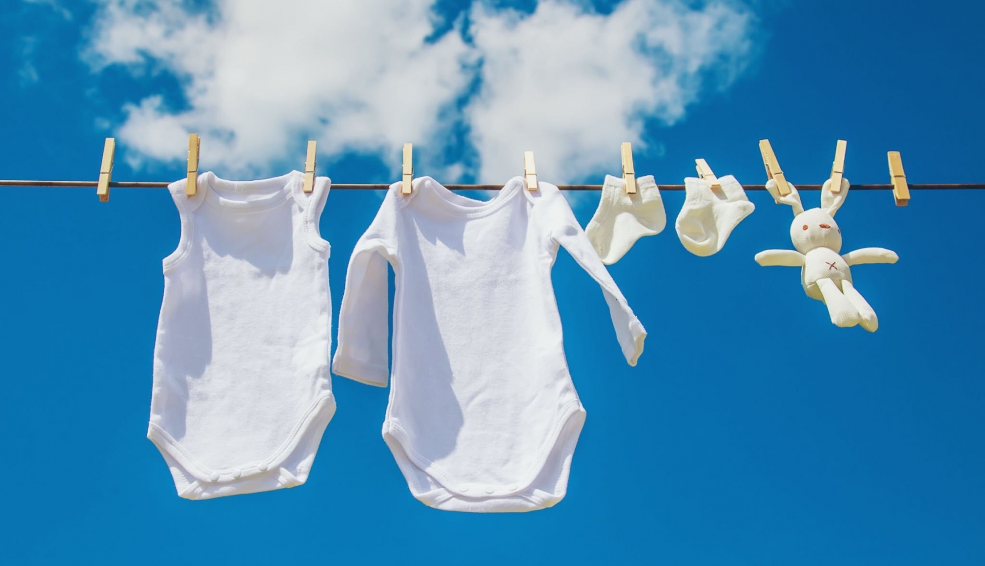 اصول و روش شستن لباس نوزاد 