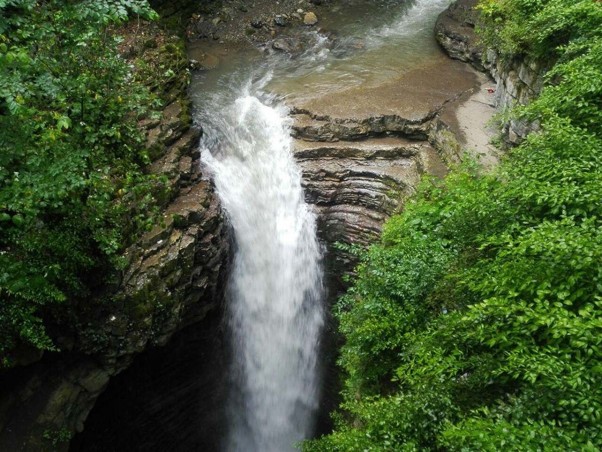 عکس از آبشار ماهی مشو