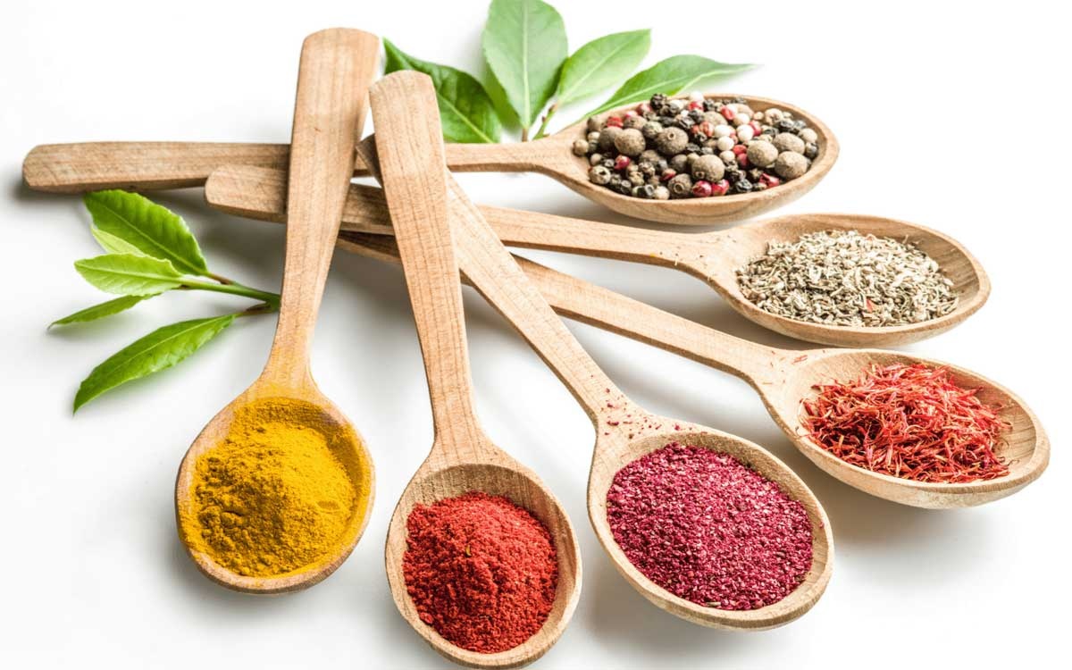 ادویه لازم برای پخت قیمه