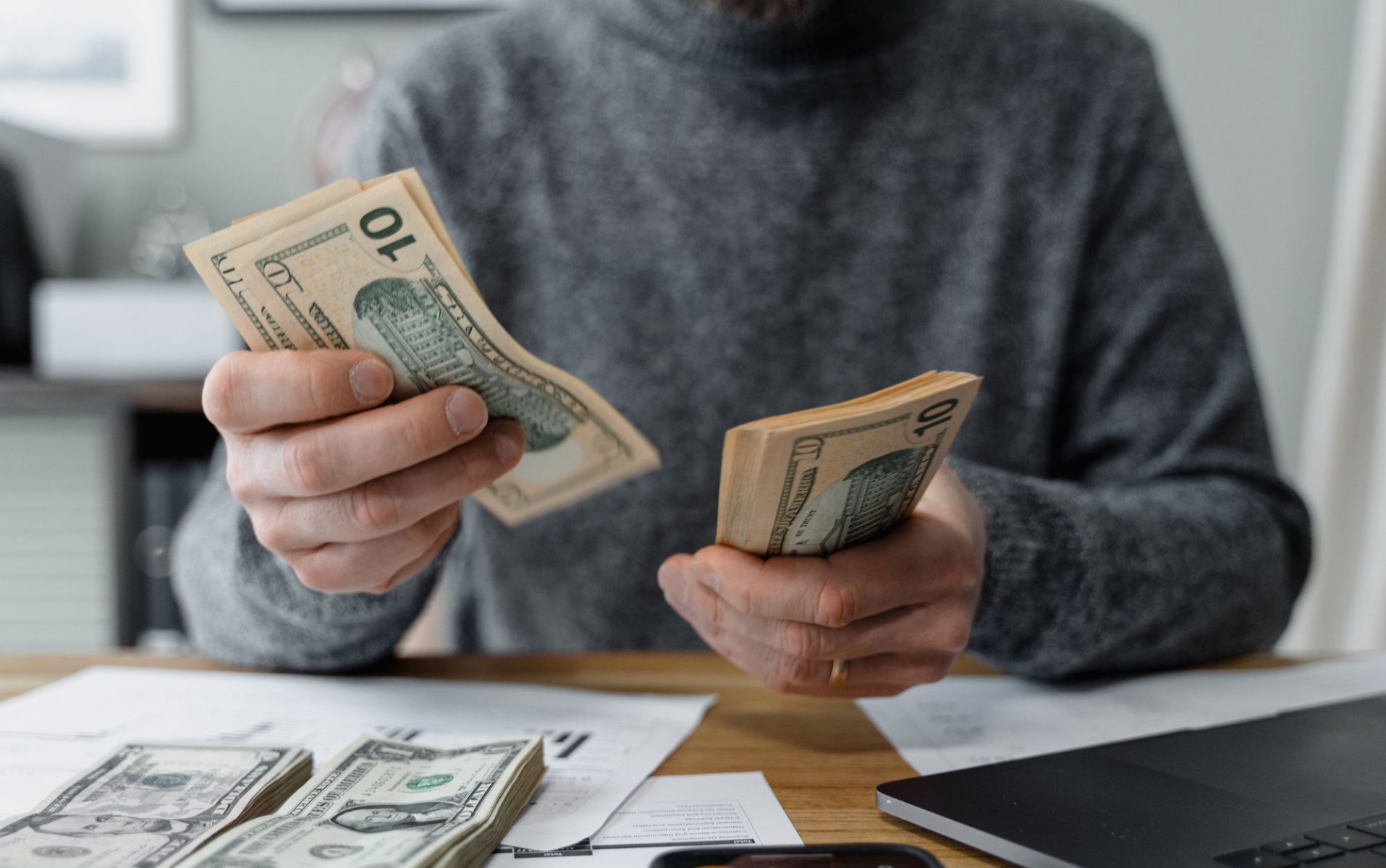 فیش حقوقی و نکاتی که لازم است بدانید