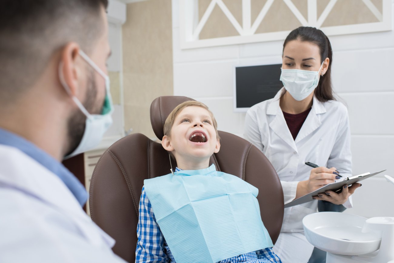 درمان شکستن دندان در کودک