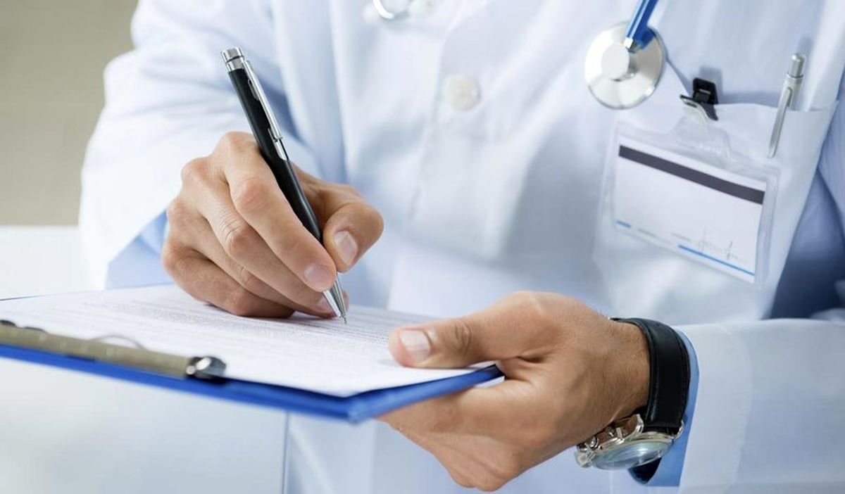 تاثیر رضایت نامه بیمار در دفاع یا شکایت از پزشک