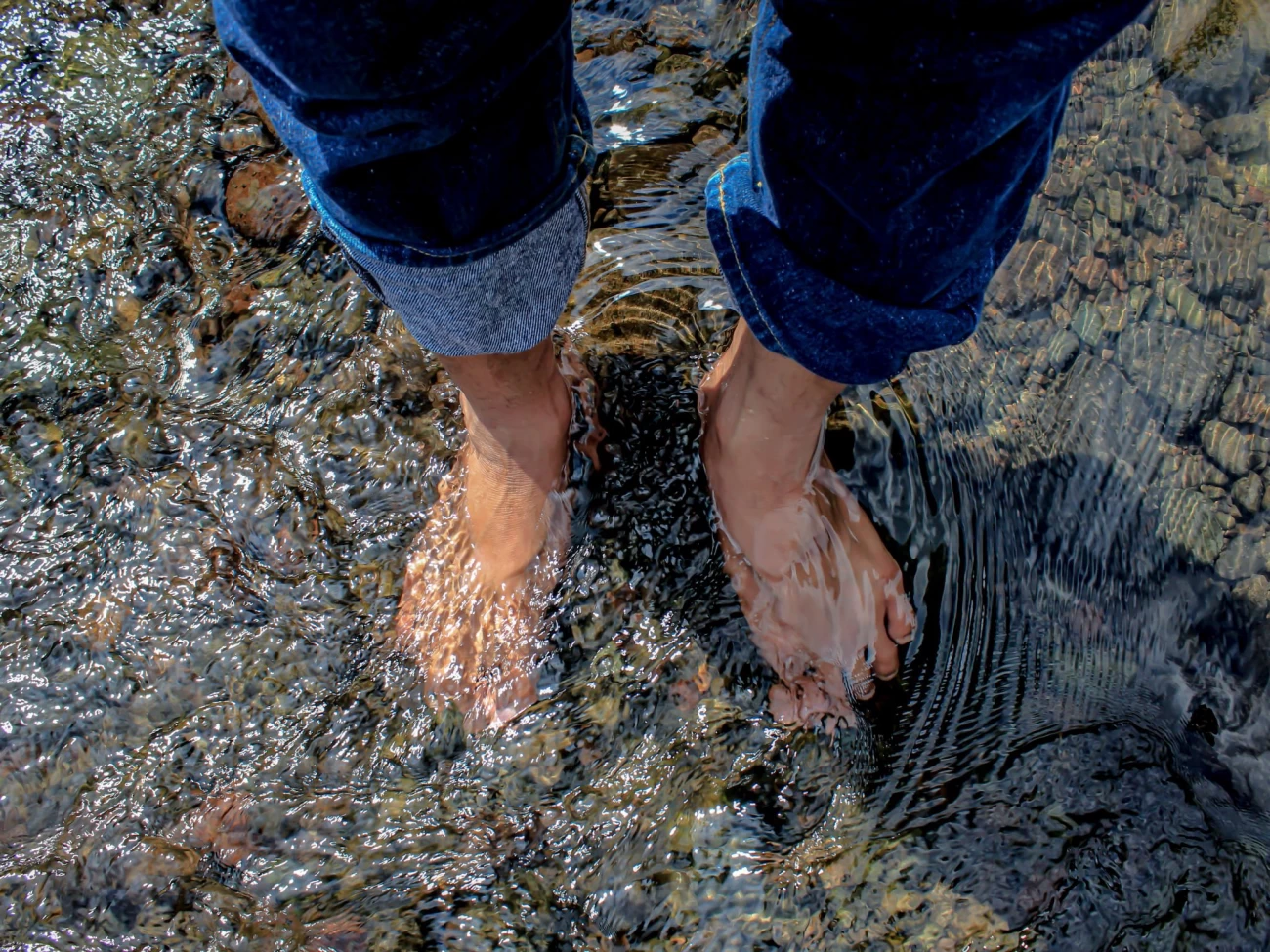 اثرات حیرت‌آور گذاشتن پا در آب گرم 