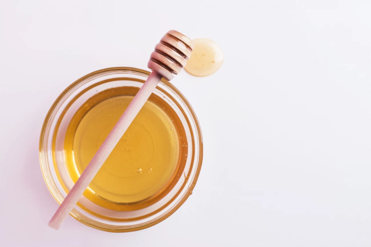 15 فایده عسل و فلفل سیاه 