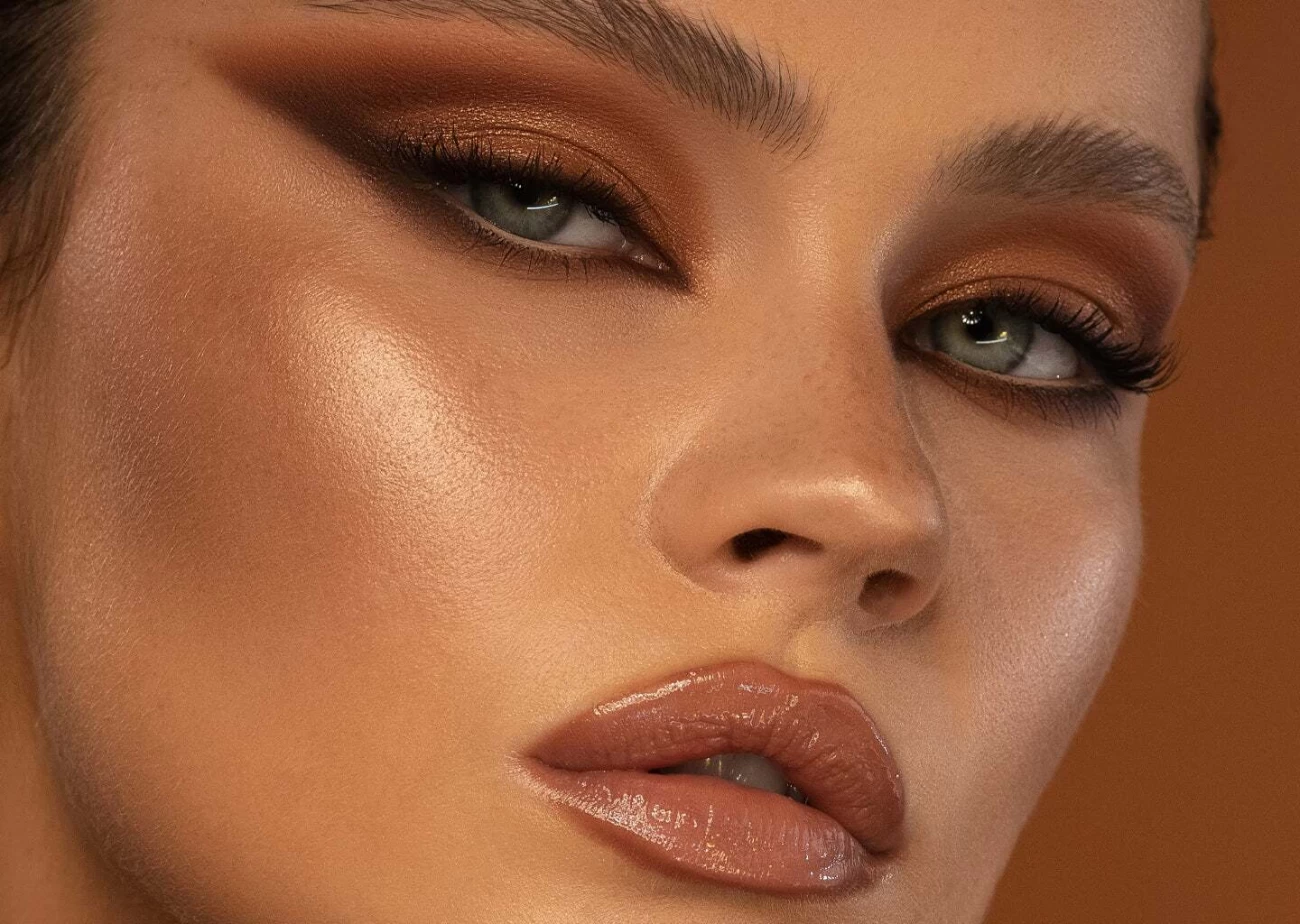 رژ لب قهوه ای