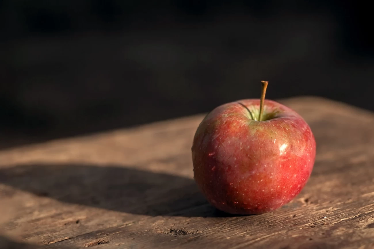 سیب نماد عشق