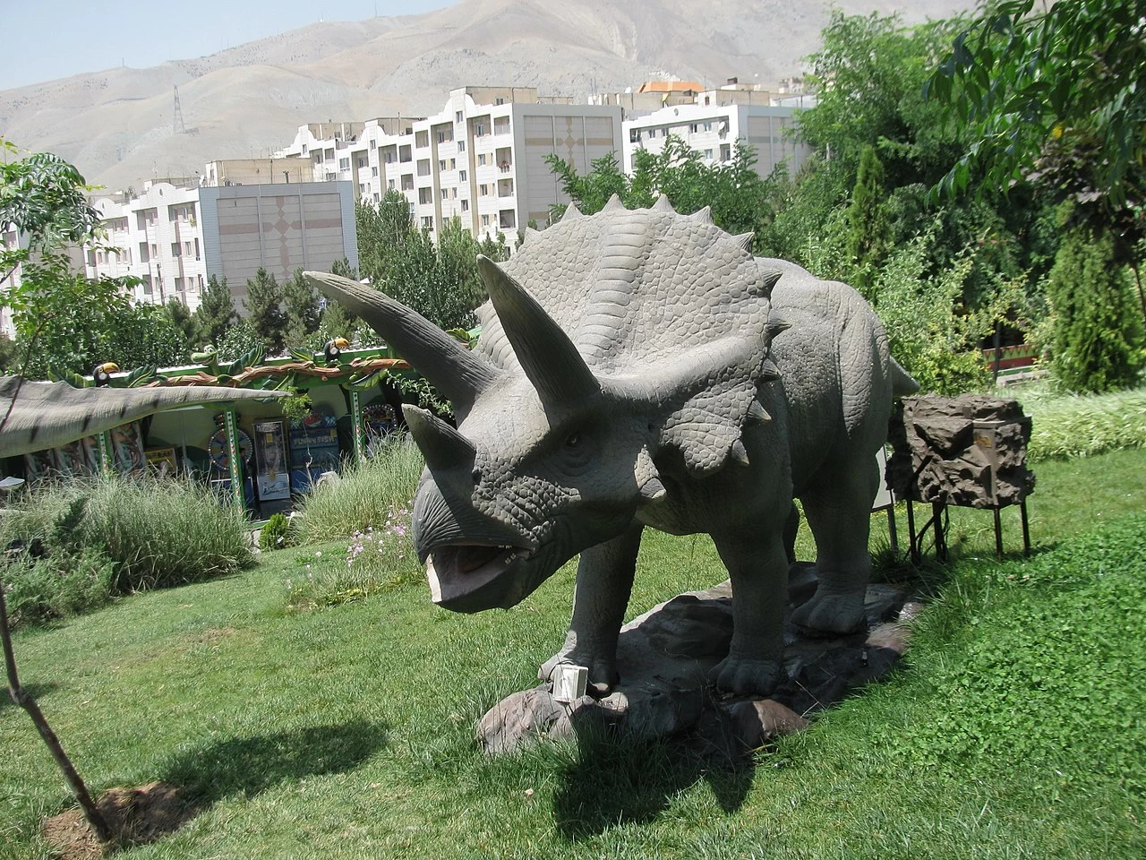 تصاویر پارک ژوراسیک تهران