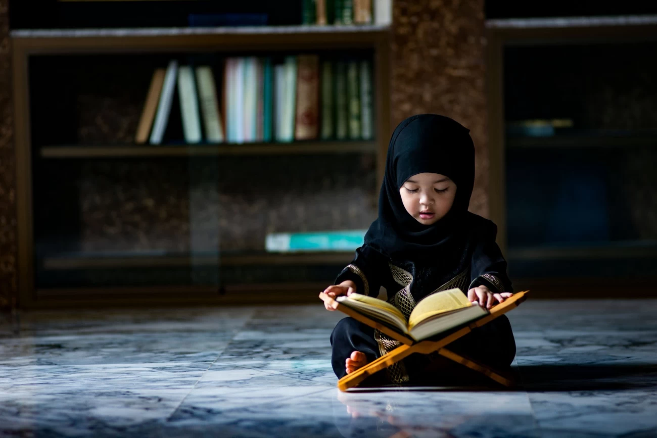 مزیت آموزش قرآن به فرزندان
