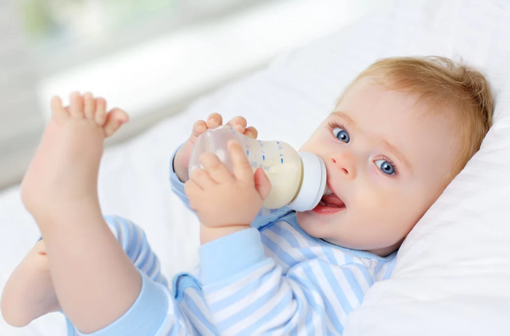 مضرات شیشه شیر برای کودک