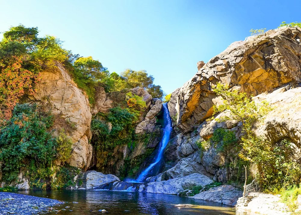آبشار شلماش کجاست ؟