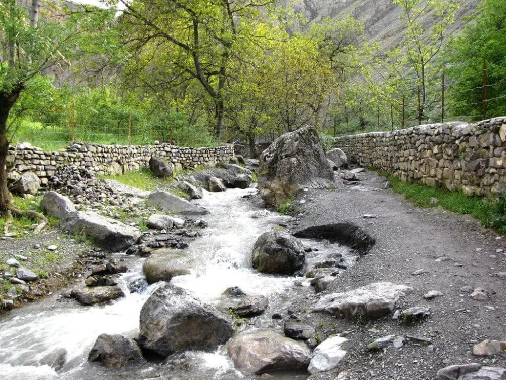 آبشار قره سو کجاست؟