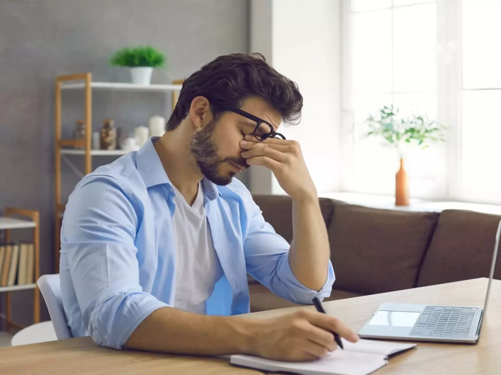 تاثیر نشستن زیاد بر روی افسردگی