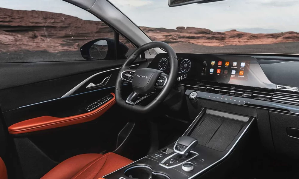 مشخصات فونیکس FX