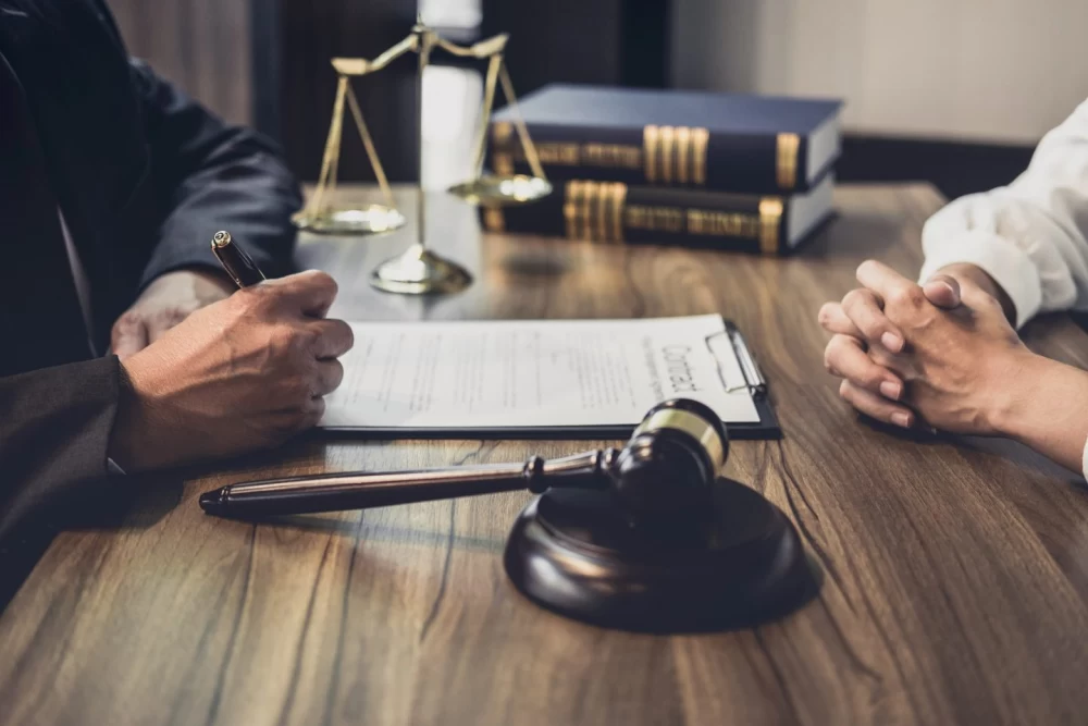 وکیل امور ثبتی