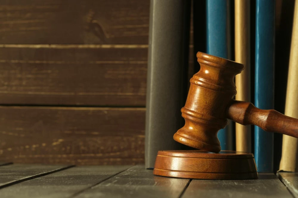 قوانین قرارداد فروش محصولات به شکل اینترنتی