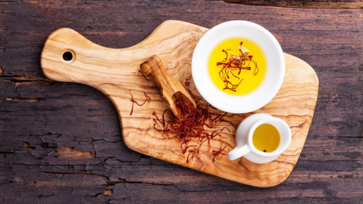 فواید شگفت انگیز روغن زعفران برای سلامتی بدن چیست؟