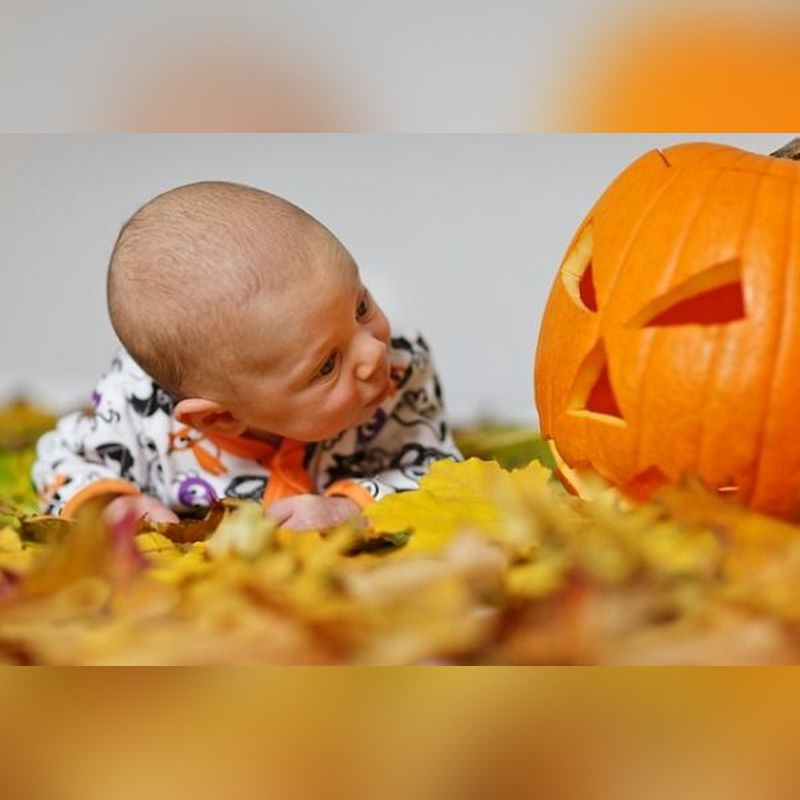ایده عکس هالووین نوزاد در منزل و آتلیه