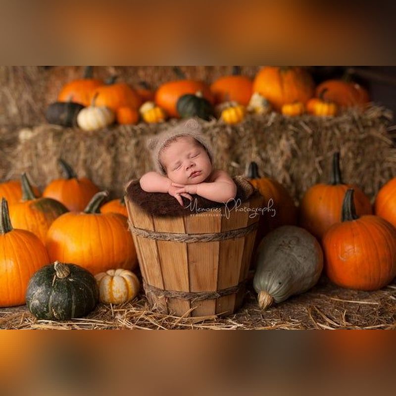 ایده عکس هالووین نوزاد در منزل و آتلیه
