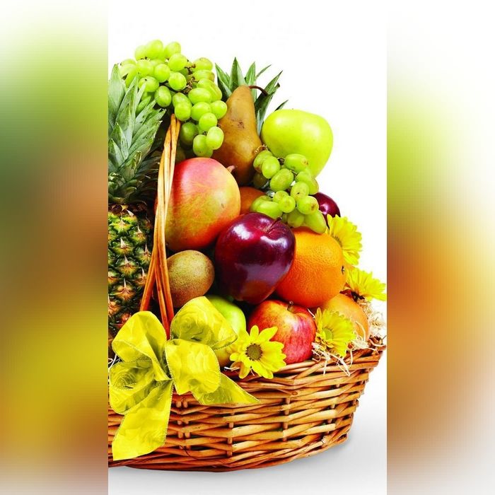 تزیین میوه در سبد حصیری