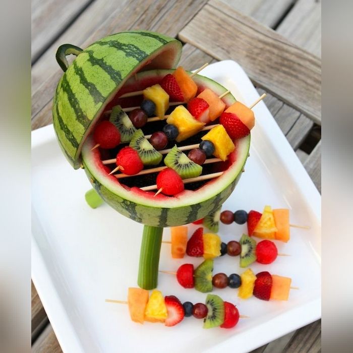 تزیین میوه شب یلدا برای مدرسه