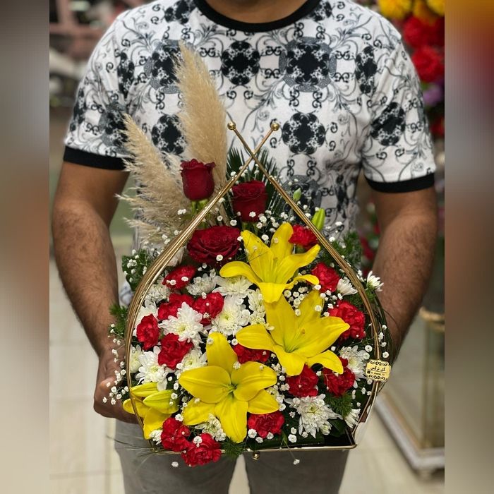 عکس گل و شیرینی مراسم خواستگاری فیک