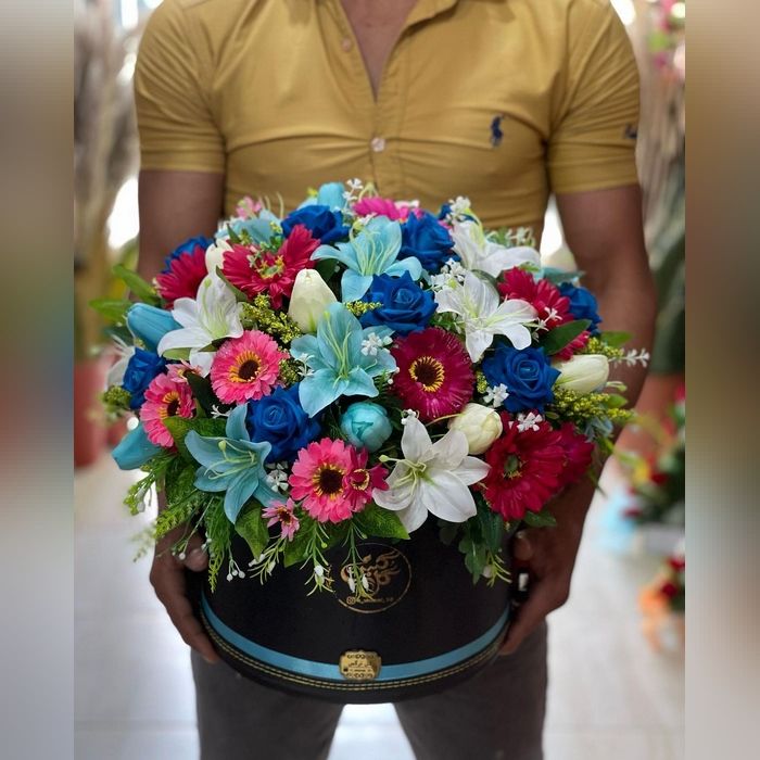 عکس گل و شیرینی مراسم خواستگاری فیک