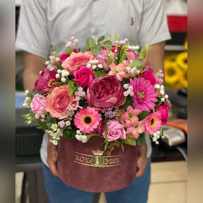 عکس گل و شیرینی مراسم خواستگاری فیک